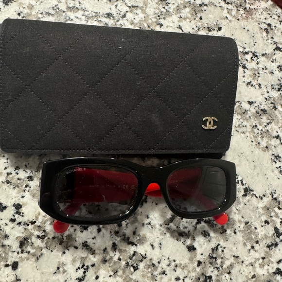 Chanel sunglasses - Picture 7 of 7